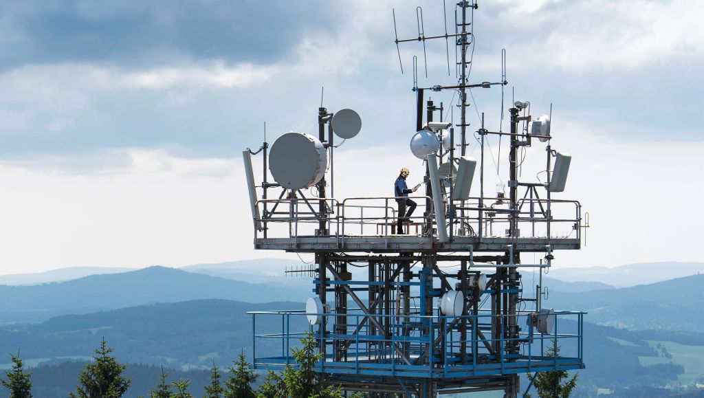 5G site testing and troubleshooting mobile networks
